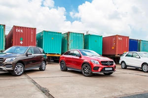 Slide - Điểm tin thị trường: Xe nhập khẩu về Việt Nam tăng kỷ lục, đạt trên 13.000 xe