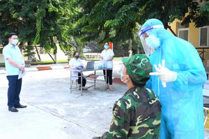 Quảng Ninh: 100% thuyền viên trên tàu đang hoạt động tại vùng biển Cẩm Phả âm tính với SAR-CoV-2