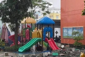 UBND quận 4 thông tin vụ sập đổ tường mái tại Trường Mầm non Ban Mai