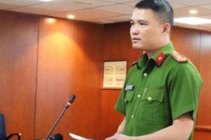 Nguyên Trưởng Phòng Cảnh sát hình sự Công an TPHCM bị cách chức tất cả các chức vụ trong đảng