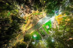 Hơn 11.000 vận động viên chinh phục cung đường ấn tượng tại giải chạy đêm TP HCM