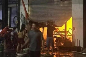 Bộ Công an khuyến cáo người dân về phòng, chống cháy, nổ khi sạc xe điện Bộ Công an khuyến cáo người dân về phòng, chống cháy, nổ khi sạc xe điện