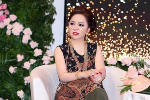 Bà Nguyễn Phương Hằng tuyên bố sẽ cho Hồ Văn Cường 500 triệu đồng