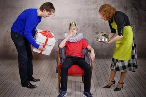 Suy nghĩ về việc nuông chiều con cái trong gia đình hiện nay