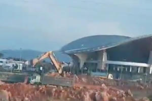 Bí ẩn Công ty 379 chuyển 240m3 đất sét ra ngoài, nhưng... lại không thu lợi được gì!