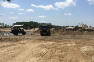 'Cát tặc' hoành hành các sông Quảng Trị