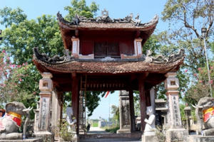 Vẻ đẹp độc, lạ của ngôi đền cổ hàng trăm năm tuổi ở Nghệ An Vẻ đẹp độc, lạ của ngôi đền cổ hàng trăm năm tuổi ở Nghệ An