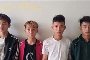 4 GenZ rủ nhau đi cướp lấy tiền chơi game