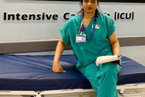 Y tá chống dịch Covid-19: ‘Tôi rút máy thở và giúp họ ra đi bình yên’