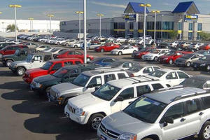 Bộ Tài chính lại đề xuất sửa Luật thuế, giảm giá tính thuế tiêu thụ đặc biệt với ô tô nội