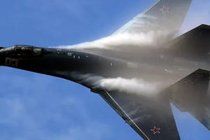 Tiêm kích Su-35 hộ tống Bộ trưởng Quốc phòng Nga tới chiến trường Syria