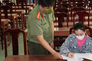 Vĩnh Long: Phạt chủ quán nhậu tổ chức “tiệc sexy” câu khách