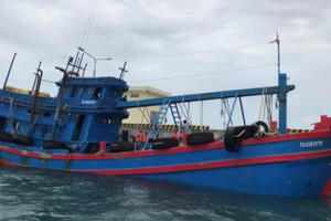 Cảnh sát biển vùng 3 bắt hơn 100 ngàn lít dầu DO trái phép