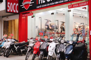 Xe điện, hóa chất tiết kiệm nhiên liệu lên ngôi trong “cơn bão” giá xăng