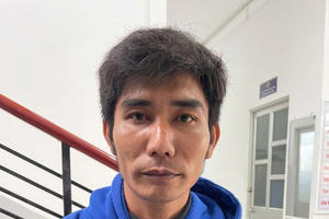 Công an phường Long Phú (An Giang) bàn giao đối tượng giết người cho Công an tỉnh Tây Ninh xử lý theo thẩm quyền