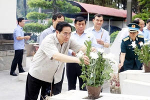 Thủ tướng Phạm Minh Chính khảo sát tại mỏ sắt Thạch Khê, Hà Tĩnh