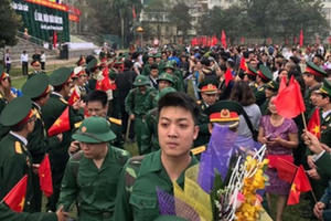 Kiên quyết không tuyển quân những người có hình xăm phản cảm