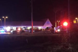 Xả súng ở hộp đêm Mỹ, hàng chục người thương vong