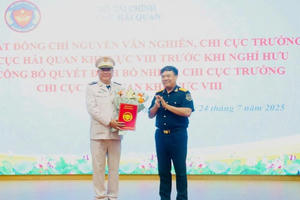 Ông Phạm Quốc Hưng được bổ nhiệm giữ chức Chi cục trưởng Hải quan khu vực VIII