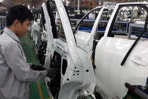 Tính thuế kiểu mới, hết thời ô tô giảm giá mạnh