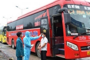 Nóng: Khách đi đường bộ, đường sông, đường biển không phải xét nghiệm