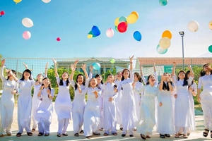 THPT học theo tín chỉ: Xin đừng rút ngắn tuổi học trò! THPT học theo tín chỉ: Xin đừng rút ngắn tuổi học trò!