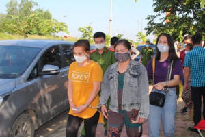 Biến trại gà thành khu vực “bất khả xâm phạm” để lập sòng bạc khủng Biến trại gà thành khu vực “bất khả xâm phạm” để lập sòng bạc khủng