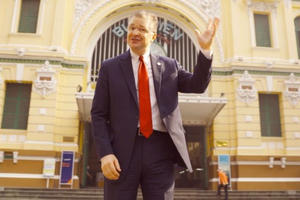 Cộng đồng mạng thích thú với video Đại sứ Mỹ chúc Tết bằng rap Việt