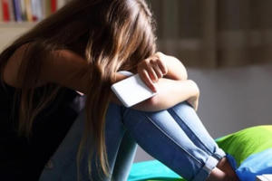 Nỗi lo về một thế hệ dễ tổn thương