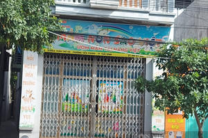 Bảo mẫu nhét giẻ vào miệng bé 11 tháng tuổi ở lớp mầm non khai gì tại cơ quan Công an?