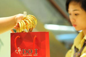 Giá vàng ngày 21/3: Ổn định quanh mức 33 triệu đồng/lượng