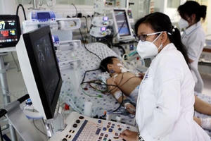 Dự thảo Luật Khám bệnh, chữa bệnh (sửa đổi) lấy người bệnh làm trung tâm