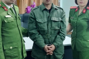 Hà Giang: Bắt giữ con nghiện “cuỗm” xe máy của người dân để ven đường