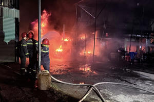 TP Phú Mỹ: Cháy lớn tại tiệm rửa xe, thiêu rụi nhiều tài sản