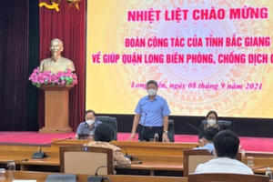Bắc Giang cử 806 y, bác sĩ hỗ trợ Hà Nội chống dịch