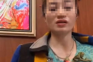 Hải Dương: Công an vào cuộc vụ cô đồng bổ cau xem bói "đúng nhận sai cãi"