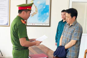 Khởi tố một giám đốc doanh nghiệp về tội "Lừa đảo chiếm đoạt tài sản"