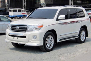 Doanh nghiệp vốn 3 tỷ, tặng 3 xế sang cho Ninh Bình