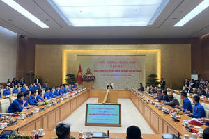 Thủ tướng gặp mặt chúc mừng đội tuyển bóng đá quốc gia