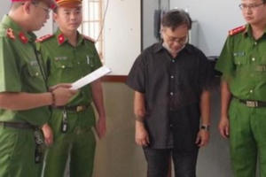 Một kế toán trưởng Trung tâm giáo dục thường xuyên bị cáo buộc tham ô 2,6 tỷ đồng