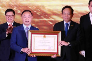 Học viện Tư pháp đón nhận Huân chương Lao động hạng Nhì