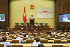 Bỏ Sổ hộ khẩu, Sổ tạm trú: Còn ý kiến khác nhau về thời hạn hết giá trị Bỏ Sổ hộ khẩu, Sổ tạm trú: Còn ý kiến khác nhau về thời hạn hết giá trị