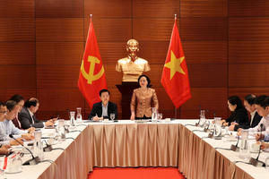 Hai Phó Thủ tướng kiểm tra chuẩn bị Đại hội Thi đua yêu nước toàn quốc