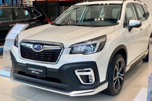 Những xe giảm giá trăm triệu trong mùa dịch tại Việt Nam: Giảm nhiều nhất gần 600 triệu, đa số là SUV và xe sang Những xe giảm giá trăm triệu trong mùa dịch tại Việt Nam: Giảm nhiều nhất gần 600 triệu, đa số là SUV và xe sang