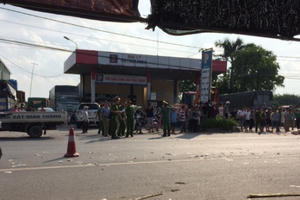 Hưng Yên: Trên đường đi ăn liên hoan gặp tai nạn giao thông, 3 người tử vong tại chỗ