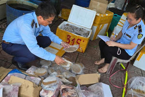 Công điện của Thủ tướng về đấu tranh, ngăn chặn hàng giả, buôn lậu, gian lận thương mại