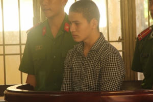 Cho rằng bị "coi thường", nam thanh niên dùng dao phay đoạt mạng hàng xóm