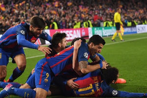 Những khoảnh khắc đáng nhớ trong chiến thắng thần thánh của Barca trước PSG