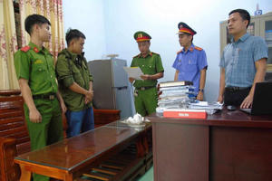 Quảng Bình: Trưởng bưu cục Công ty Giao Hàng Nhanh bị bắt giam vì tham ô tài sản