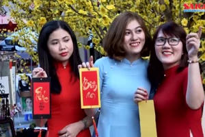 Nhộn nhịp phố ông đồ 2018